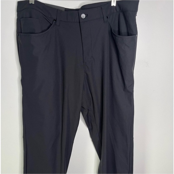 Lululemon Mens ABC Pants Classic Fit Warpstreme Fabric Size 38X34 Black